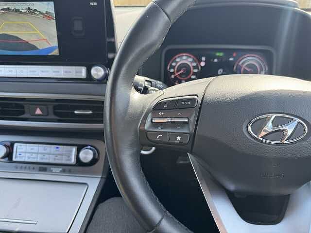 Hyundai KONA 150kW Premium 64kWh 5dr Auto