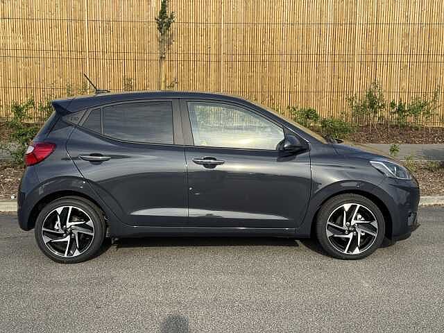 Hyundai i10 1.2 [79] Premium 5dr Auto [Nav]