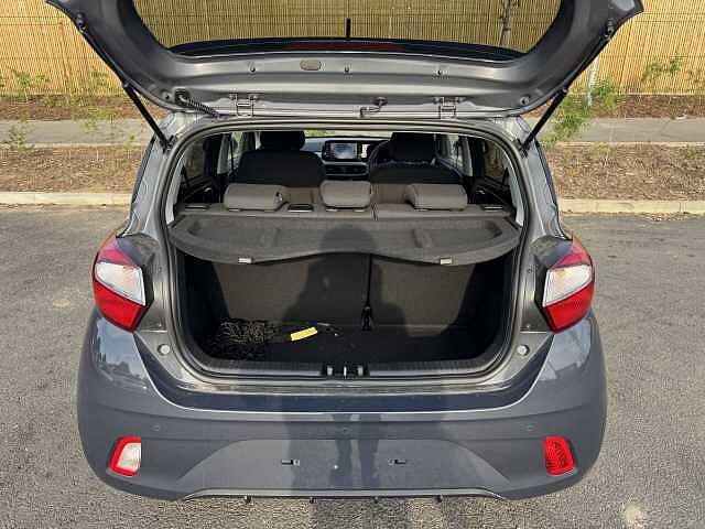 Hyundai i10 1.2 [79] Premium 5dr Auto [Nav]