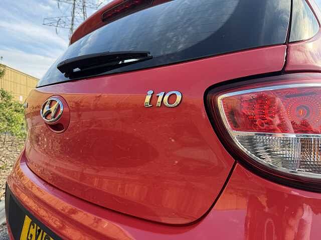 Hyundai i10 1.0 S 5dr
