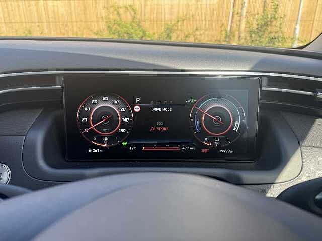 Hyundai TUCSON 1.6 TGDi Hybrid 230 Premium 5dr 2WD Auto