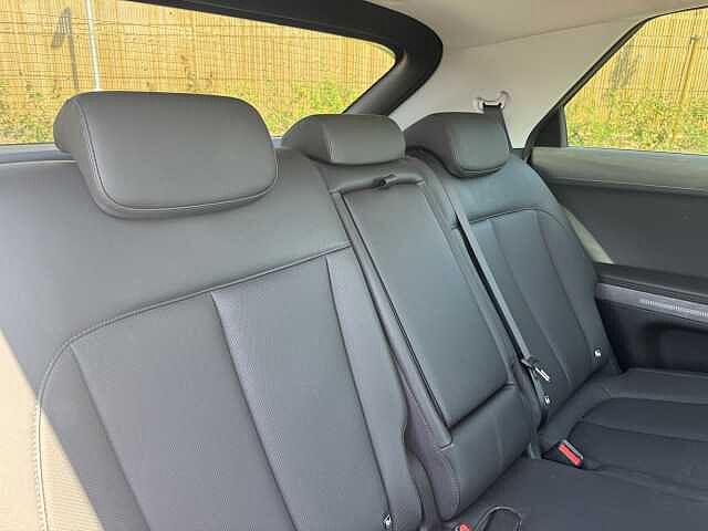 Hyundai IONIQ 5 160kW Ultimate 73 kWh 5dr Auto