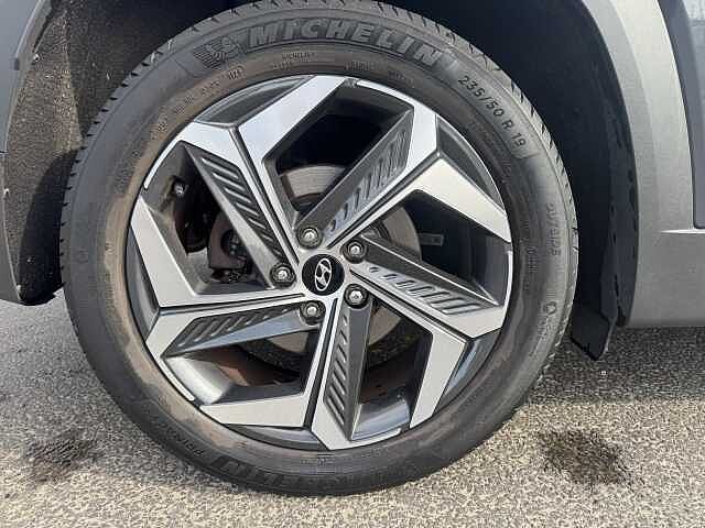 Hyundai TUCSON 1.6 TGDi Plug-in Hybrid Ultimate 5dr 4WD Auto Grey
