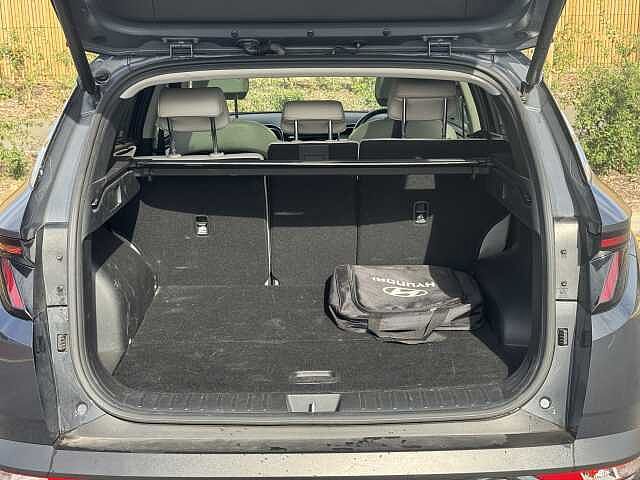 Hyundai TUCSON 1.6 TGDi Plug-in Hybrid Ultimate 5dr 4WD Auto Grey