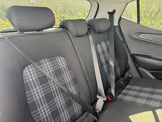 Hyundai i10 1.0 [63] Premium 5dr Auto [Nav]