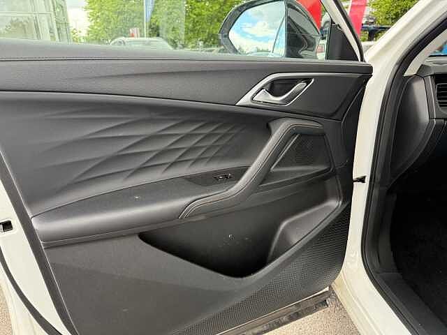 MG Hs 1.5 T-GDI Trophy 5dr DCT