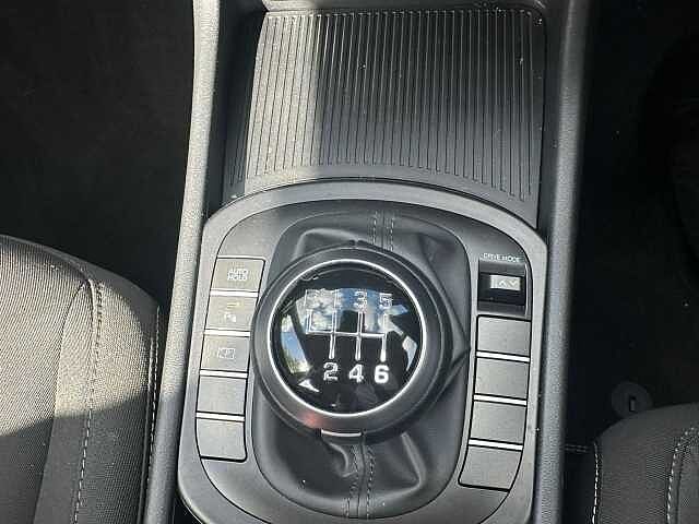 Hyundai KONA 1.0T Advance 5dr