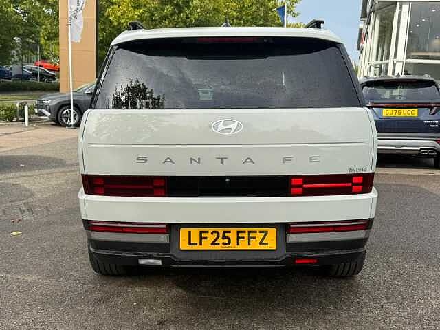 Hyundai SANTA FE 1.6 TGDi Hybrid Ultimate 5dr 4WD Auto