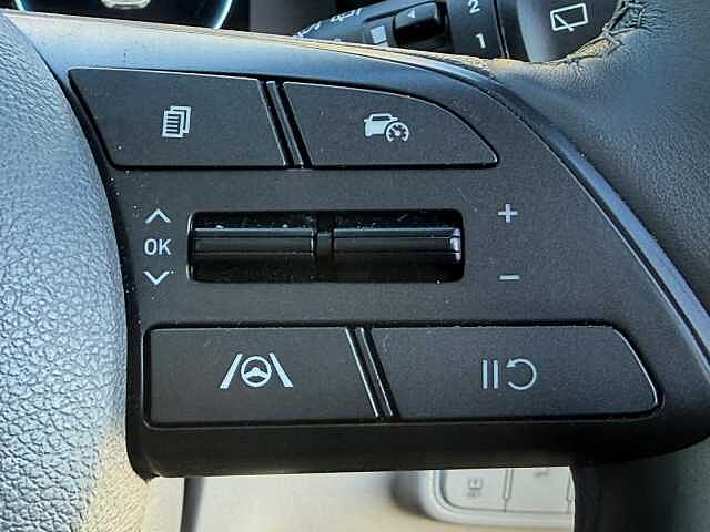 Hyundai BAYON 1.0 TGDi Ultimate 5dr DCT Green