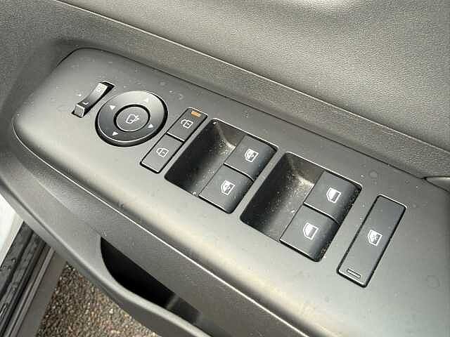 Hyundai KONA 1.6T 138 N Line S 5dr DCT White