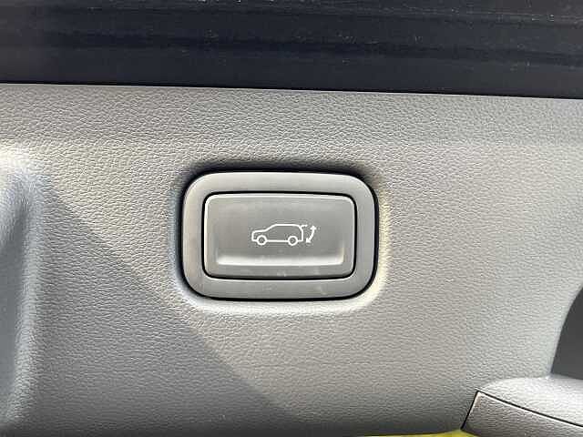 Hyundai KONA 1.6 Hybrid 129 Ultimate 5dr DCT Black