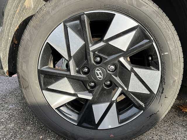 Hyundai KONA 1.6 Hybrid 129 Ultimate 5dr DCT Black