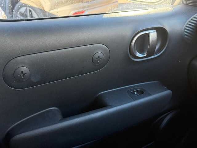 Hyundai INSTER 85kW 02 49kWh 5dr Auto Beige