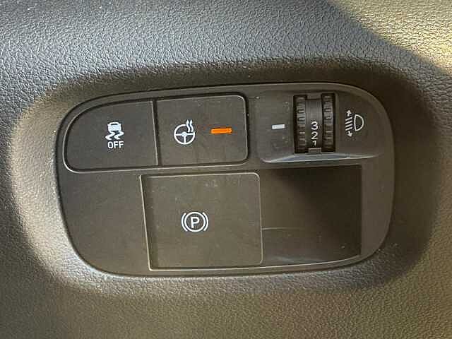 Hyundai INSTER 85kW 02 49kWh 5dr Auto Beige