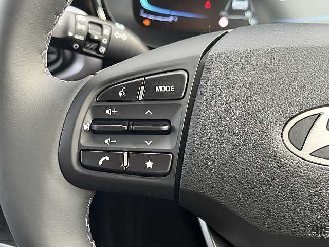 Hyundai I10 1.2 [79] Premium 5dr Auto [Nav] Blue