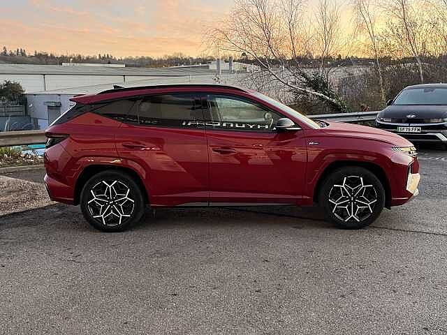 Hyundai TUCSON 1.6 TGDi Hybrid 230 N Line 5dr 2WD Auto Red
