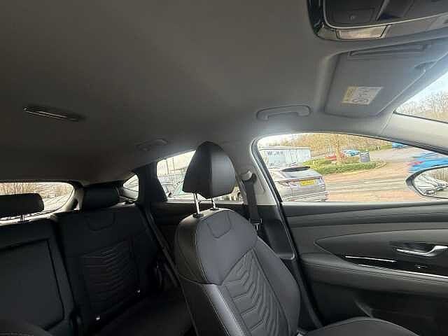 Hyundai TUCSON 1.6T Premium 5dr Black