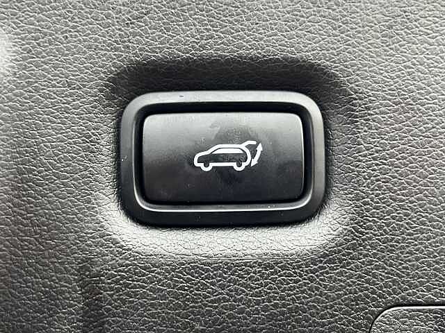 Hyundai SANTA FE 1.6 TGDi Hybrid Ultimate 5dr 4WD Auto