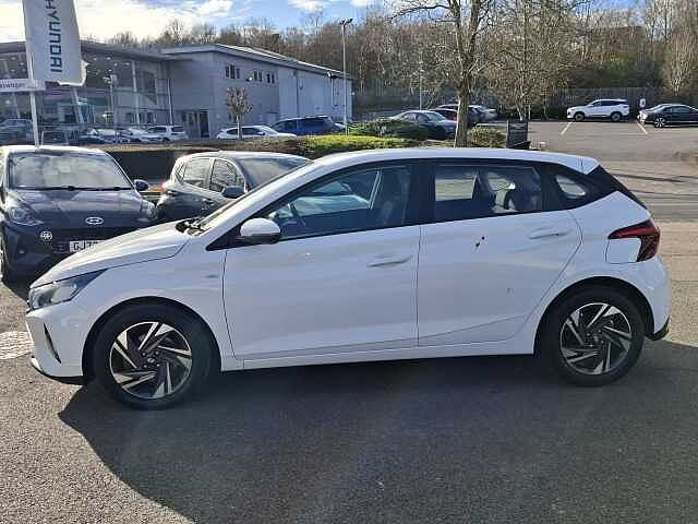 Hyundai I20 1.0T GDi 48V MHD SE Connect 5dr White