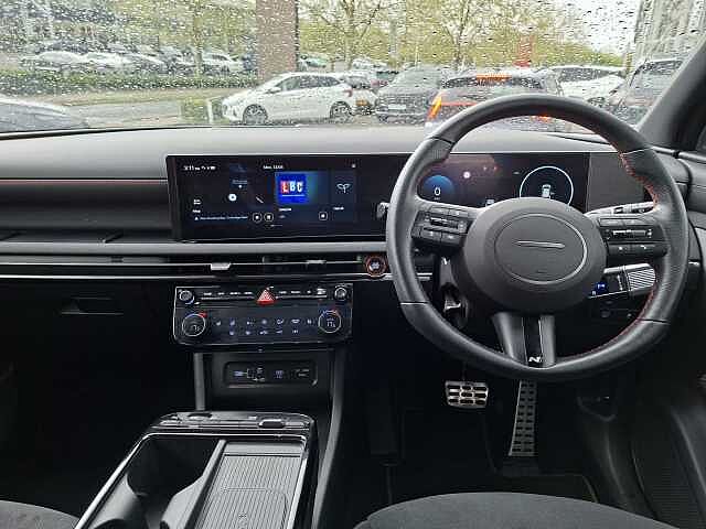 Hyundai TUCSON 1.6T Hybrid N Line 5dr Auto Red