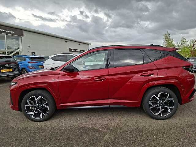 Hyundai TUCSON 1.6T Hybrid N Line 5dr Auto Red