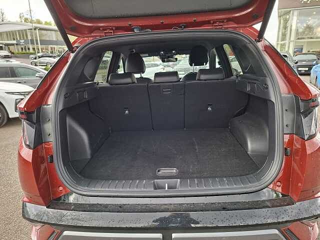 Hyundai TUCSON 1.6T Hybrid N Line 5dr Auto Red