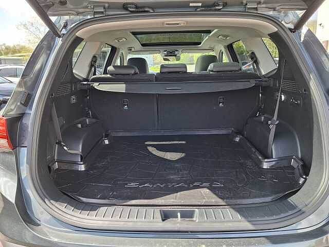 Hyundai SANTA FE 1.6 TGDi Hybrid Ultimate 5dr Auto