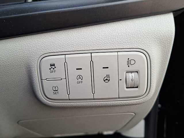 Hyundai I20 1.0T GDi 90 Tech Line 5dr Black