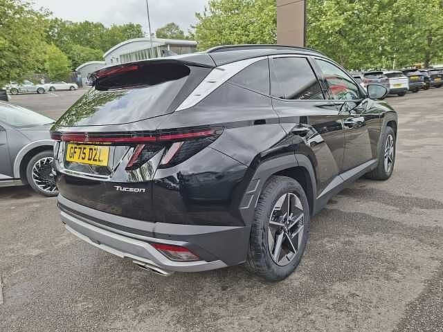 Hyundai TUCSON 1.6T Premium 5dr