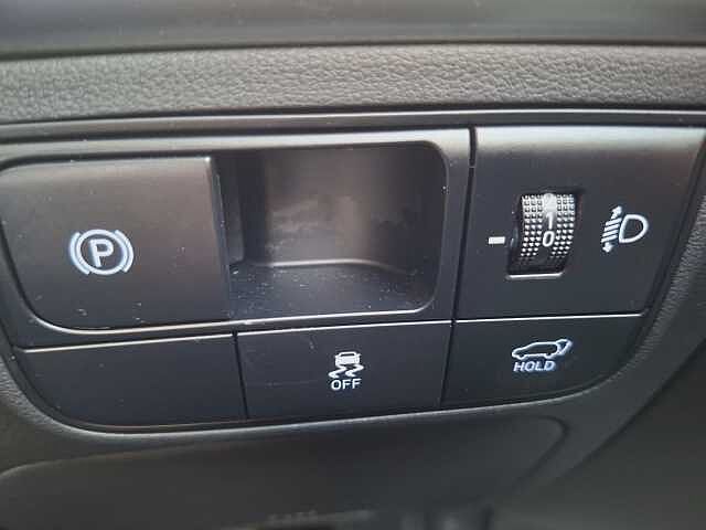 Hyundai TUCSON 1.6T 48V MHD Premium 5dr DCT