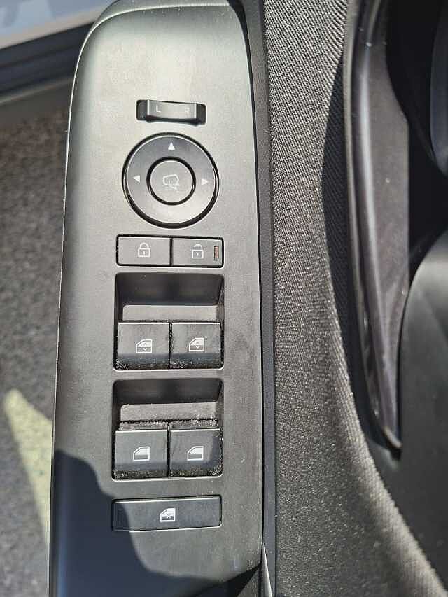 Hyundai KONA 1.6 GDi Hybrid N Line 5dr DCT White