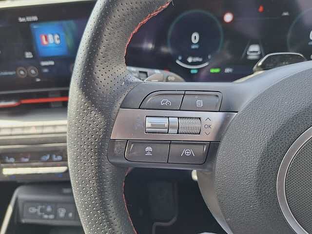 Hyundai KONA 1.6 GDi Hybrid N Line 5dr DCT White