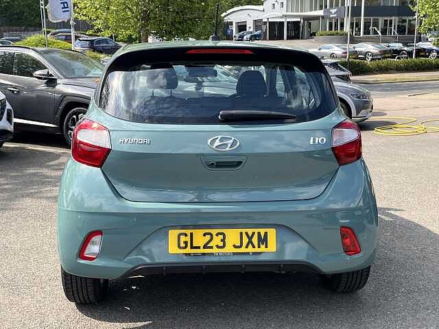 Hyundai i10 1.2 MPi SE Connect 5dr
