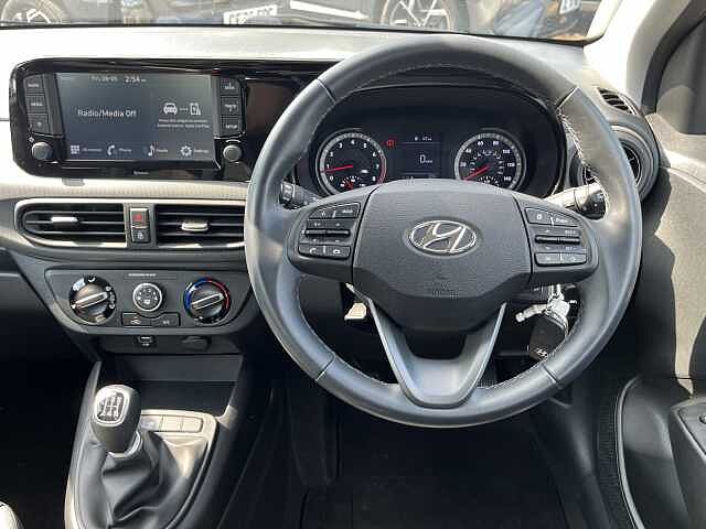 Hyundai i10 1.2 MPi SE Connect 5dr