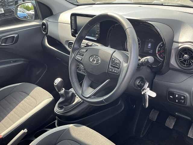 Hyundai i10 1.2 MPi SE Connect 5dr