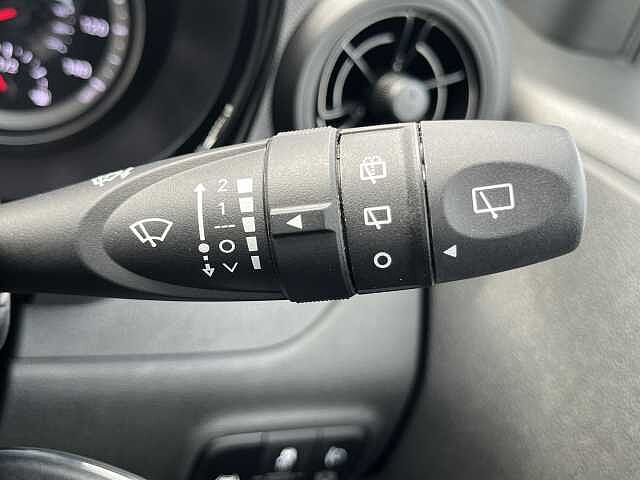 Hyundai i10 1.2 MPi SE Connect 5dr