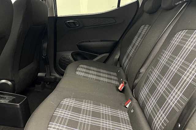 Hyundai i10 1.0 [63] Premium 5dr Auto [Nav]