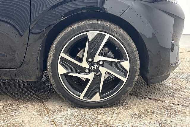 Hyundai i10 1.0 [63] Premium 5dr Auto [Nav]