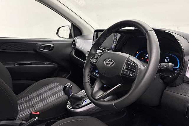 Hyundai i10 1.0 [63] Premium 5dr Auto [Nav]