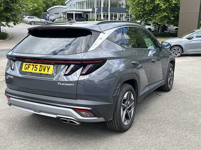 Hyundai TUCSON 1.6T Premium 5dr