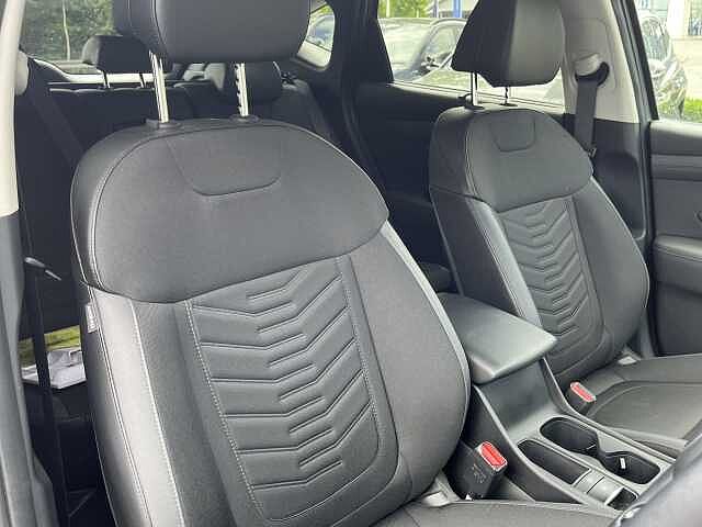Hyundai TUCSON 1.6T Premium 5dr