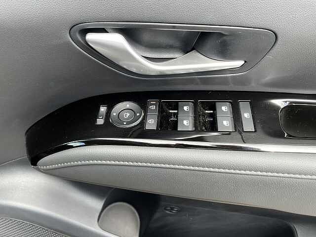 Hyundai TUCSON 1.6T Premium 5dr