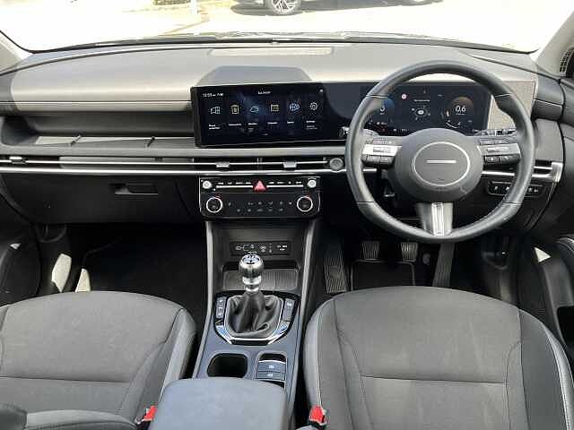 Hyundai TUCSON 1.6T Premium 5dr
