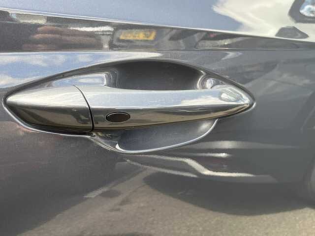 Hyundai TUCSON 1.6T Premium 5dr