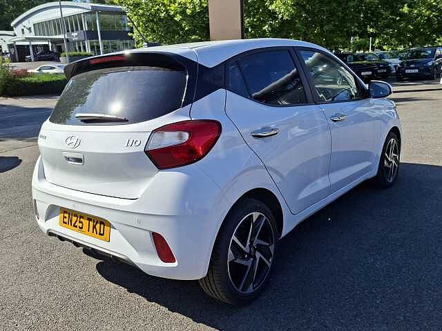 Hyundai I10 1.2 [79] Premium 5dr Auto [Nav] White