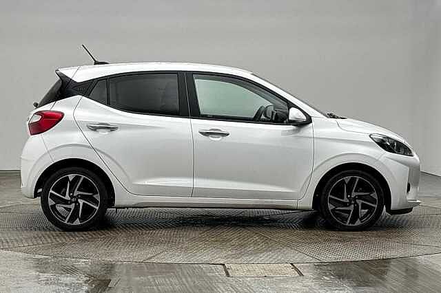 Hyundai I10 1.2 [79] Premium 5dr Auto [Nav] White