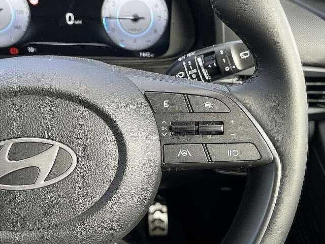 Hyundai BAYON 1.0 TGDi [90] Tech Line 5dr DCT Black
