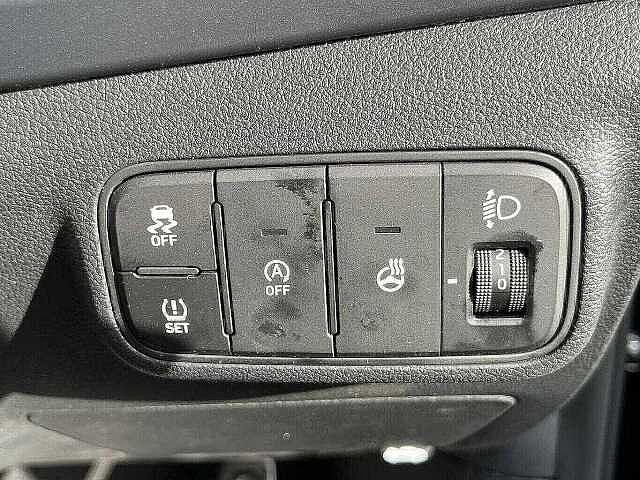 Hyundai BAYON 1.0 TGDi [90] Tech Line 5dr DCT Black