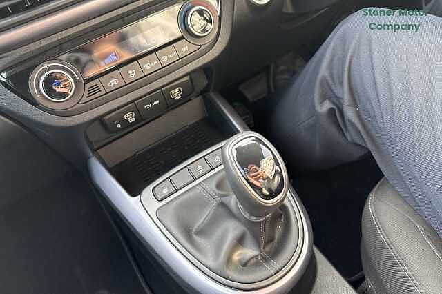 Hyundai i10 1.0 [63] Premium 5dr Auto [Nav]