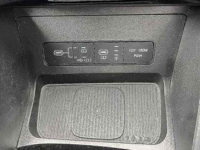 Hyundai TUCSON 1.6T Premium 5dr